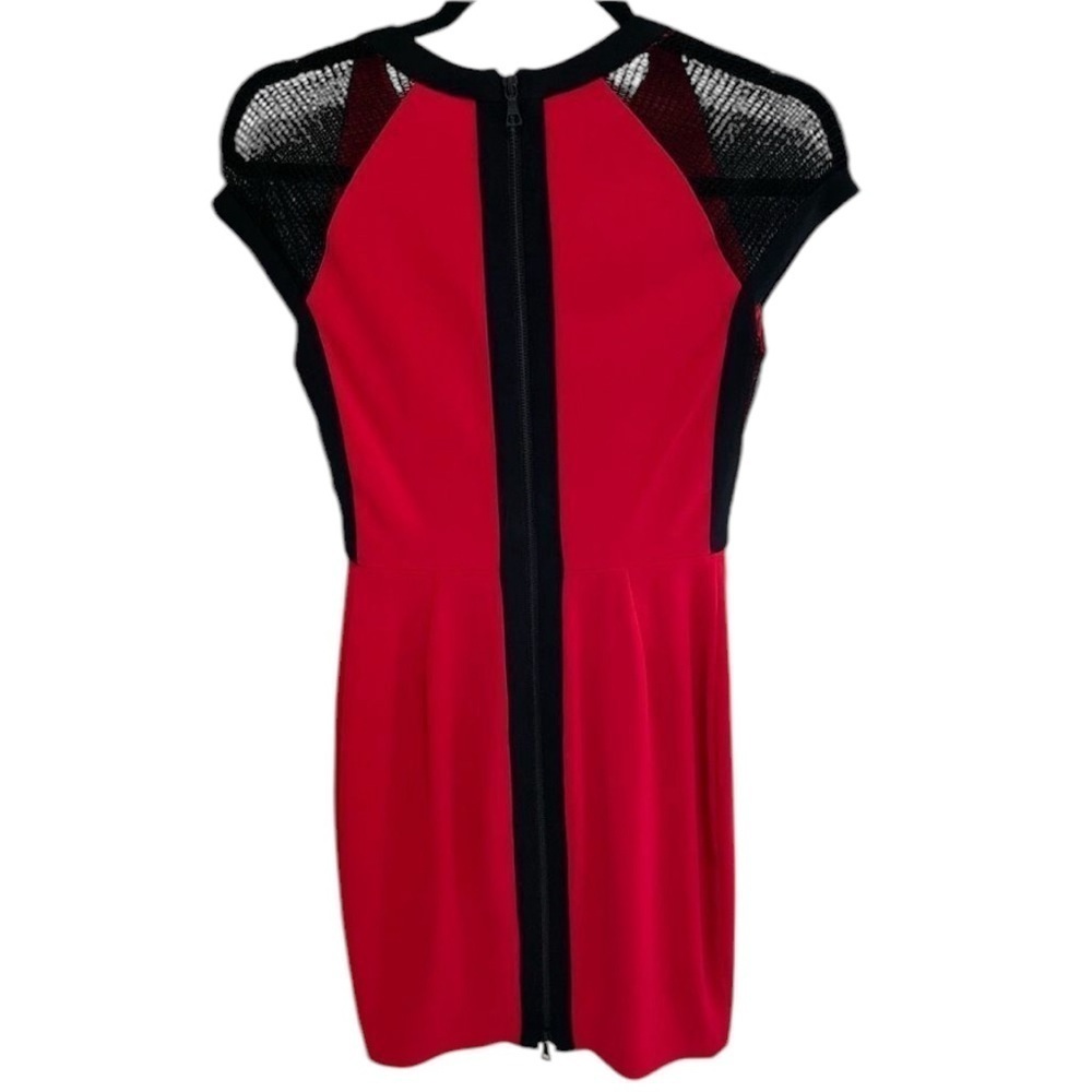 Cache Red and Black Mesh Cap Sleeve Zippered Back Sexy Sheath Dress Size 6 - Picture 3 of 6
